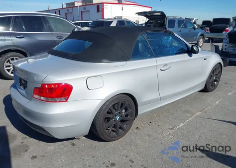 2013 BMW 135I z USA, uszkodzony, nr VIN WBAUN7C56DVM27109
